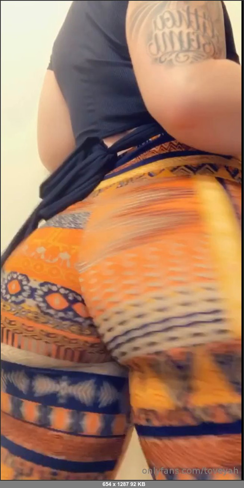 MEGA-FANS – toveyah-19-06-2019-I love the way these pants fit. Do you like them better on or off