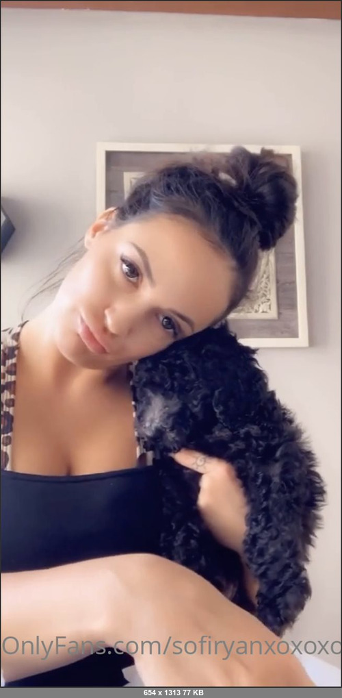 MEGA-FANS – sofiryanxoxoxo 08-07-2020 32200882 I opened some mail that you guys sent me Special shout out to B, Chip, and Luke for buying me these gifts off my wishl