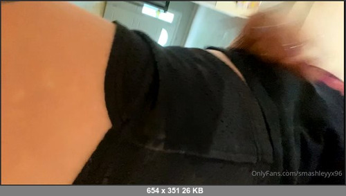 MEGA-FANS – smashleyyx96 20-09-2021 200119976 Quick booty shake before I start cleaning