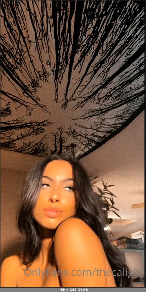 MEGA-FANS – thecaligirl 23-06-2021 161238588 whos ready for some solo vids of me  send me a 10 tip if you wanna see