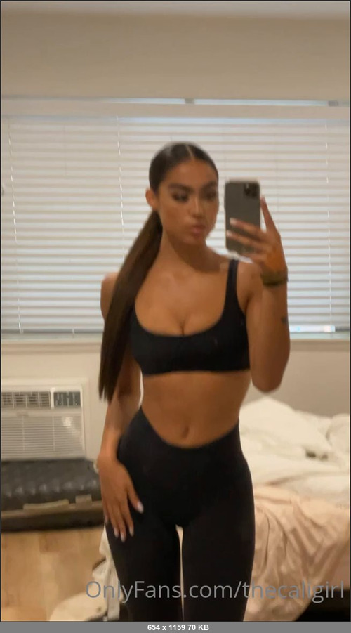 MEGA-FANS – thecaligirl 24-07-2021 173911396 Happy Friday yall Show me some love and make sure to turn your rebill on