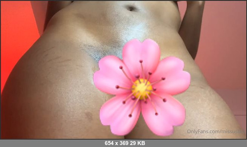 MEGA-FANS – missusblu 11-06-2020 27626187 just want someone to eat it