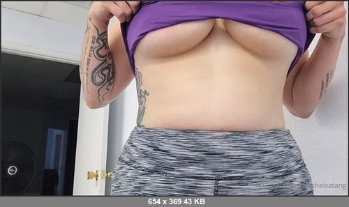 MEGA-FANS – sheisatang-26-08-2020-A little morning work out.