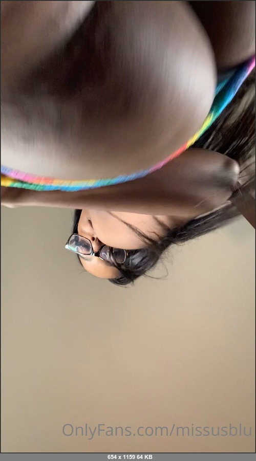 MEGA-FANS – missusblu 31-12-2020 88659988 kinda lit and horny