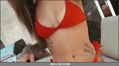 MEGA-FANS – woahnatty 25-03-2020 16466588 Who wants to cum on my ass