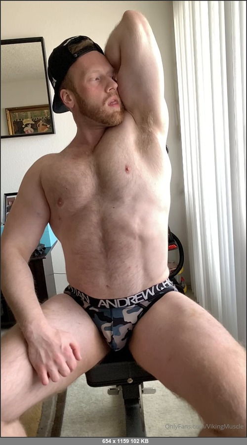 MEGA-FANS – vikingmuscle 19-04-2020 19778457 Be a good boy and worship Daddys musky, stinky pit.