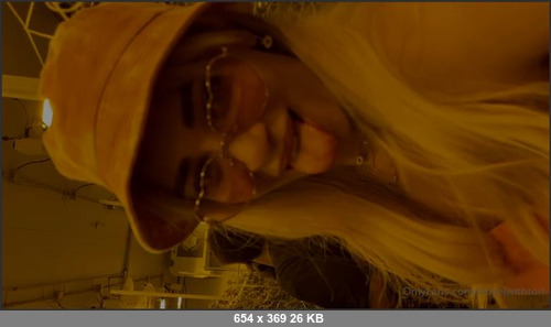 MEGA-FANS – travelwithtori 06-05-2021 143015184 TRAVEL WITH TORI VLOG TRAILER  NEW VLOG EVERY SUNDAY Boxing knockouts, dispensaries and going back to LA Can you k