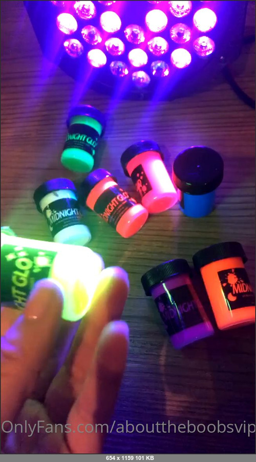 MEGA-FANS – abouttheboobsvip-01-03-2022-Soooooo excited for tonight