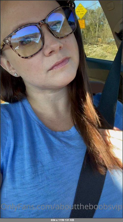 MEGA-FANS – abouttheboobsvip-17-02-2022-Even though I dress up pretty fancy for you guys in my everyday life, I love wearing jeans with bright white sneakers and a form fitting top. Something ab