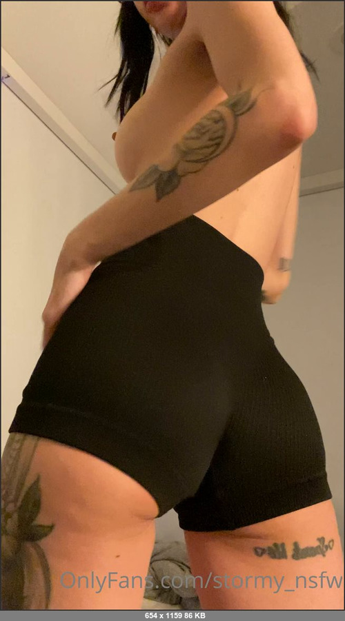 MEGA-FANS – stormynsfw-14-03-2021-One custom video down and then this set and Penelope started barking at my door  i hope you enjoy