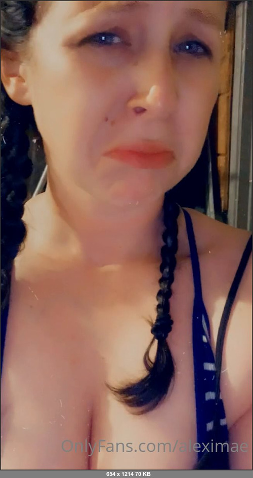 MEGA-FANS – aleximae-03-09-2021-Not gunna lie but this ugly frown is frfr rn. I miss my fun hair. Like ALOT. SMH. my new job said no fun hair literally. Like huh. Okay.  Anyways please tell m
