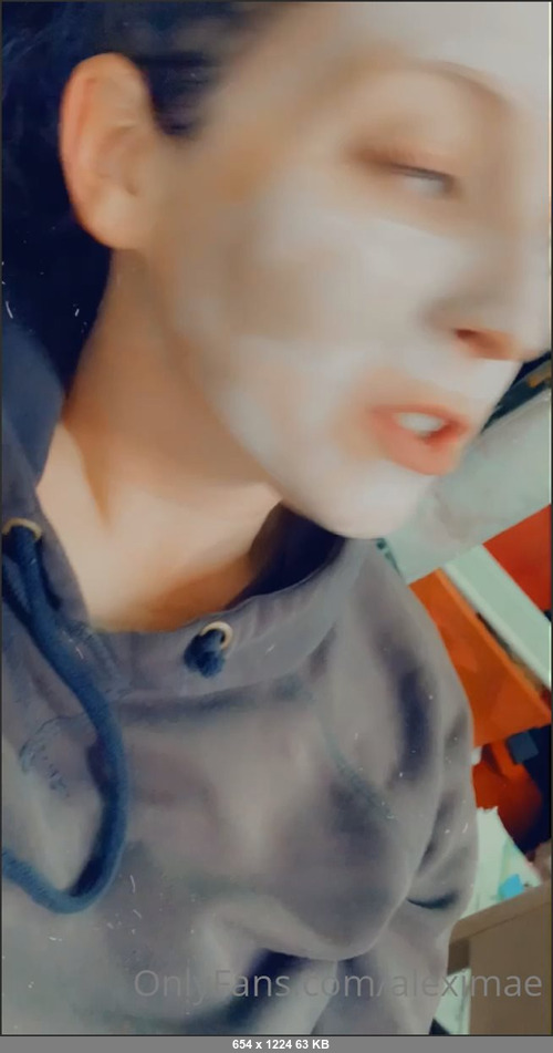 MEGA-FANS – aleximae-04-01-2021-GUYS PLEASE HELP ENTERTAIN ME AND SOBER BC I NEED THIS. the man Im dating now is one I thought didnt even exist. Please keep me in your thought and send all positive v