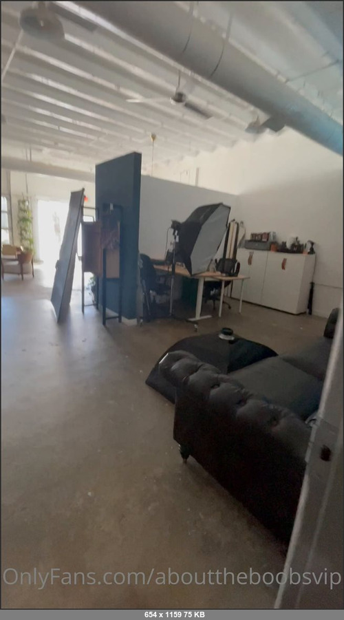 MEGA-FANS – abouttheboobsvip-31-01-2022-The high end studio we shot at today