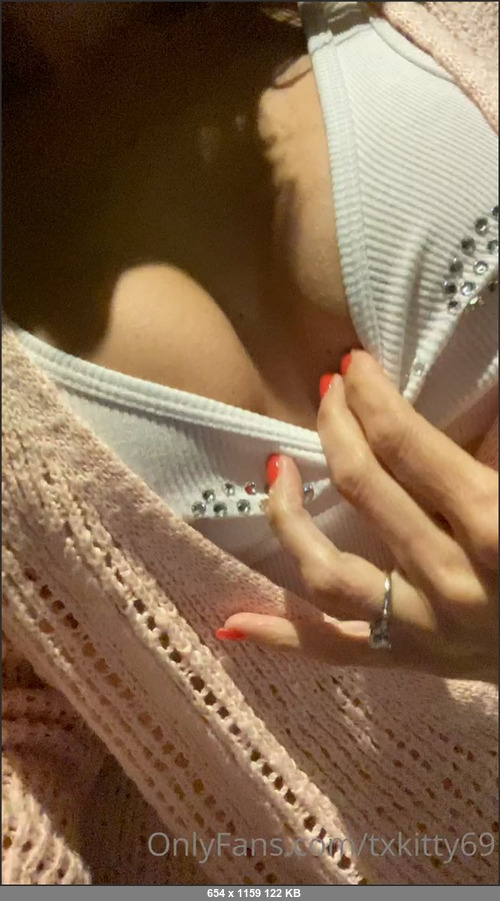 MEGA-FANS – txkitty69 03-05-2021 141849919 Def getting someones cum tonight