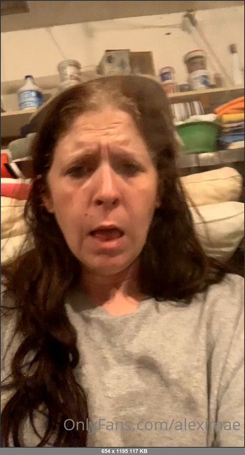 MEGA-FANS – aleximae-06-12-2021-Little smoke sheeesh by myself. Before bed time. Part two lolol. Goodnight fellow nocturnal ass bitches