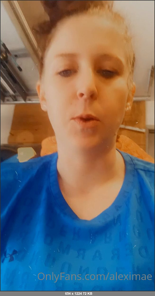 MEGA-FANS – aleximae-10-11-2021-Because my VIP page has not been reported and honestly if youre not on my VIP page youre really not that important to me anyways. Because a friend and me were talking