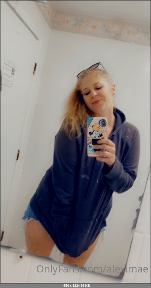 MEGA-FANS – aleximae-11-02-2021-20k FUCKING LIKES BOYS LIKE WHUT THE FUCK. Actually Im over that but I just noticed   Im basically the loser of my family with minimal friends outside of work. I becam