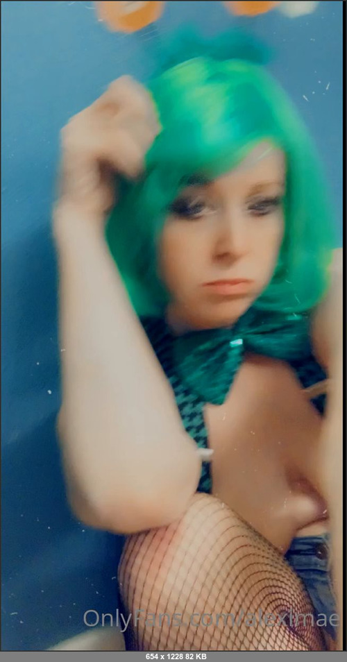 MEGA-FANS – aleximae-11-04-2021-Its your lucky dayyyyy If you like al my posts Ill send you a personal picture  Just DM me after to make sure youve done it send a ss