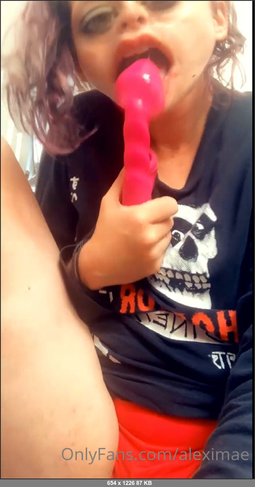 MEGA-FANS – aleximae-11-05-2021-Theres something oddly sexy about this filter  Im ridiculous I know  Also Im doing sfs if I missed anyone please DM me bc I will try to make it right bc I