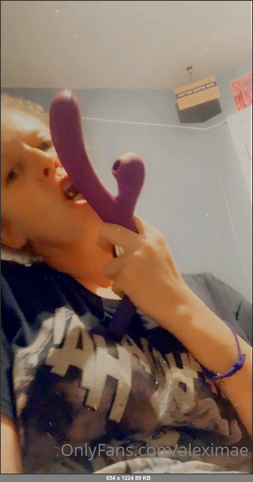 MEGA-FANS – aleximae-11-07-2021-And I this fun in rn  Nope