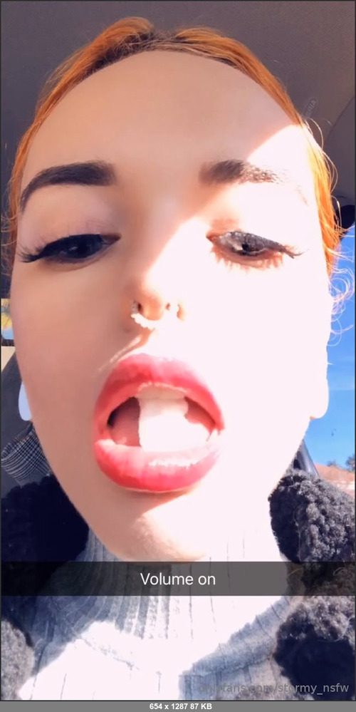 MEGA-FANS – stormynsfw-22-12-2018-Chewing gum asmr clip