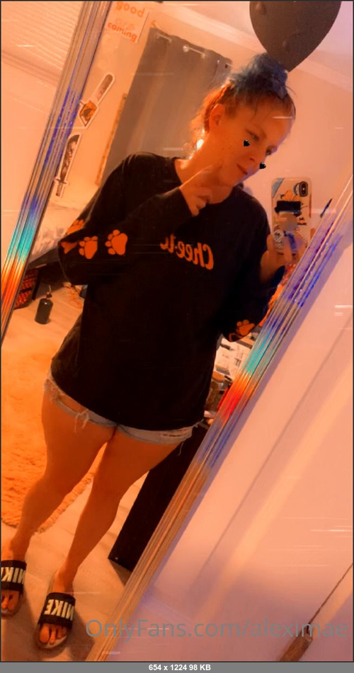 MEGA-FANS – aleximae-14-08-2021-I love my cheeeeetho shirt. What are you buying me for my birthday  Be sure to tip ATLEAST 1 here. For my birthday Im sending out FREEBIEs to everyone to tips this post.