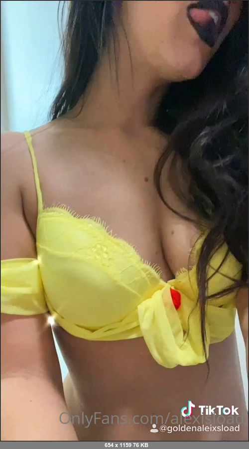 MEGA-FANS – alexisload-09-12-2020-Heres a tiktok commemorating all my new content outfits for this month