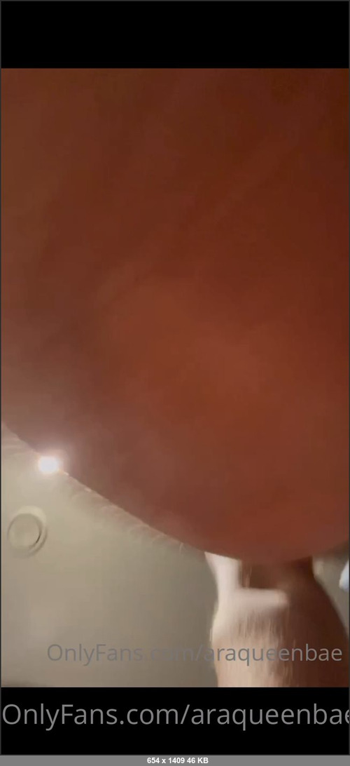 MEGA-FANS – araqueenbae-29-06-2022-Horny at dinner, so I came to the bathroom and completely stripped for you.. Do you like it when im this naughty