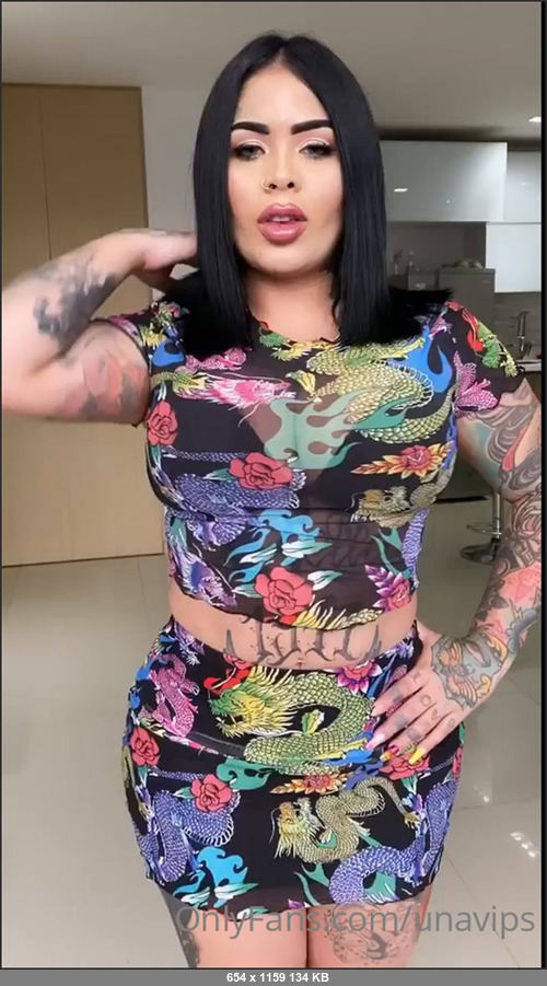 MEGA-FANS – unavips-23-09-2020-Split tongue to get at it from both sides