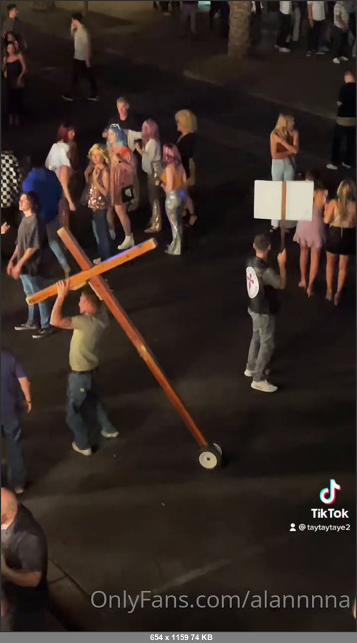 MEGA-FANS – alannamd-01-05-2022-We need Jesus