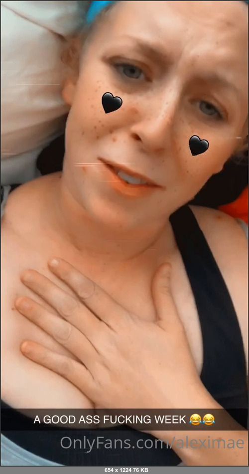 MEGA-FANS – aleximae-20-10-2020-1 I love that my hair is naturally this pretty color 2 I love that I can laugh at myself as well as take a joke 3. I love that I can find good in even the worst of situation