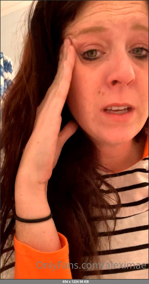 MEGA-FANS – aleximae-20-10-2021-Ever have one of those lock yourself in the bathroom and panic for 65 seconds and then shut that shit down bc you dont even know to handle without confrontation so you ju