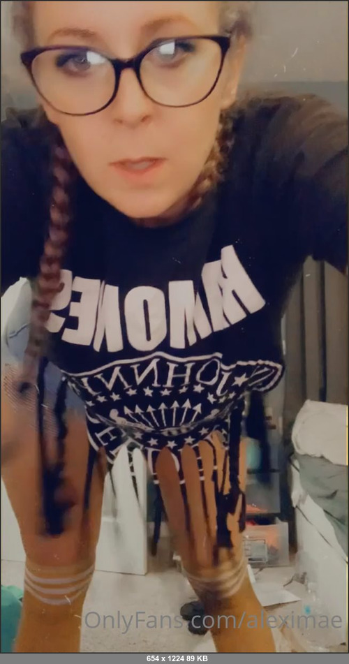 MEGA-FANS – aleximae-21-06-2021-The goof followed by some nakedness LOL I say would I wear this in public prolly not