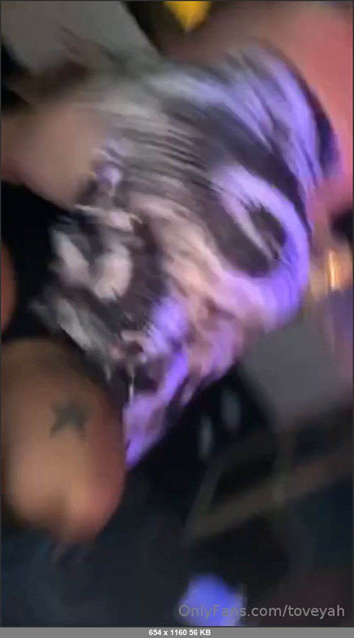 MEGA-FANS – toveyah 04-07-2019 5306269 Didnt have on panties  she kissed it though and told me it tasted like sugar