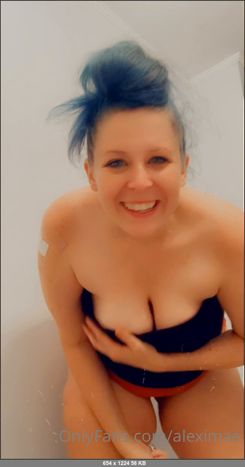 MEGA-FANS – aleximae-23-08-2021-Some extra weirdness from yours truly and yes. I am. Stuck on stupid stooney and Im a god damn space cadet. I dont even care. I prolly packed on a few pounds too bitch