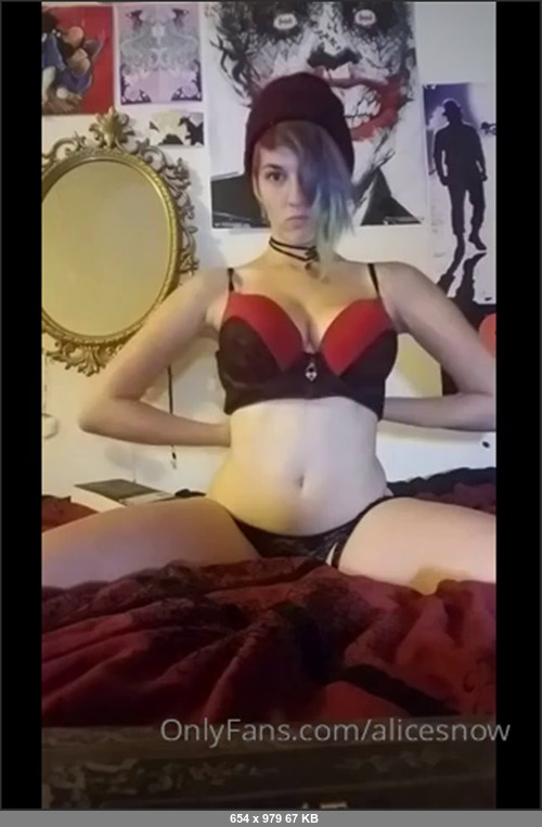 MEGA-FANS – alicesnow-10-04-2020- Snapchat Archive Pt.2