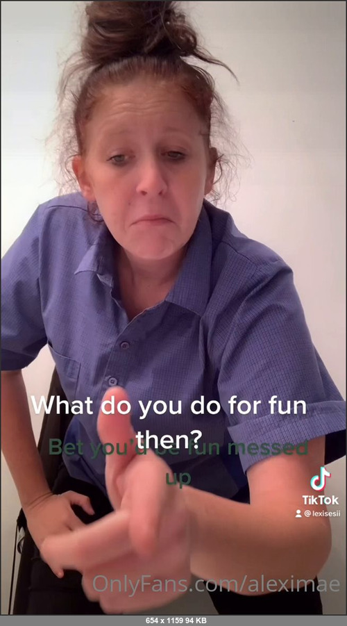 MEGA-FANS – aleximae-25-10-2021-Heres a little funniness from my tik tok which Id love if you took a second to follow me