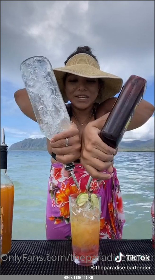 MEGA-FANS – theparadisebartender 31-01-2021 102320691 The Hurricane