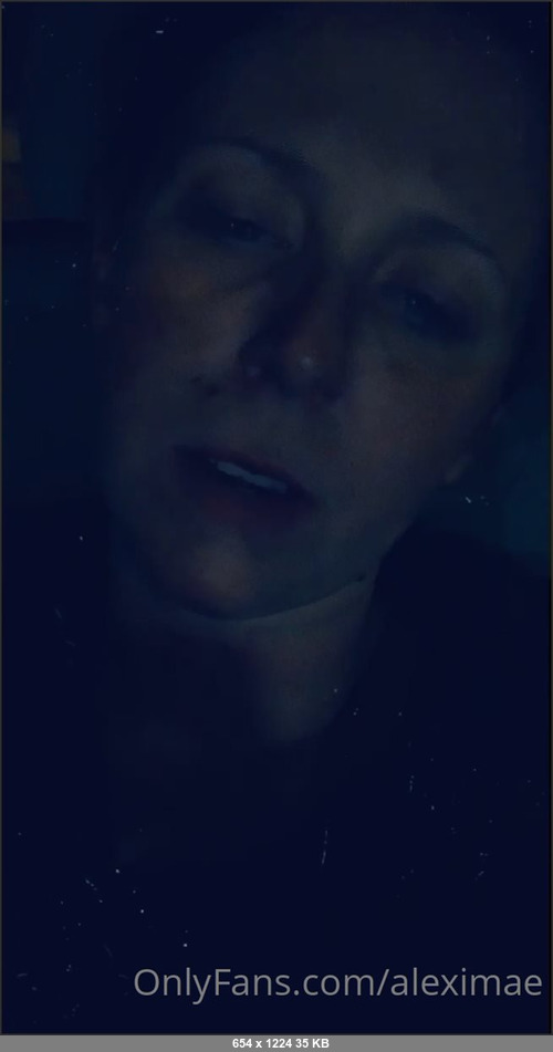 MEGA-FANS – aleximae-26-11-2020-All I am saying is you live everyday, you only die once. Take EVERY fucking risk and do everything you want to be happy. Do not and I repeat do NOT live for anyones happi