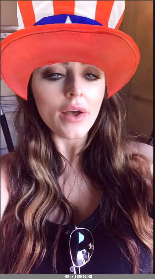 MEGA-FANS – sophiedeelive 04-07-2017 351818 Happy 4th