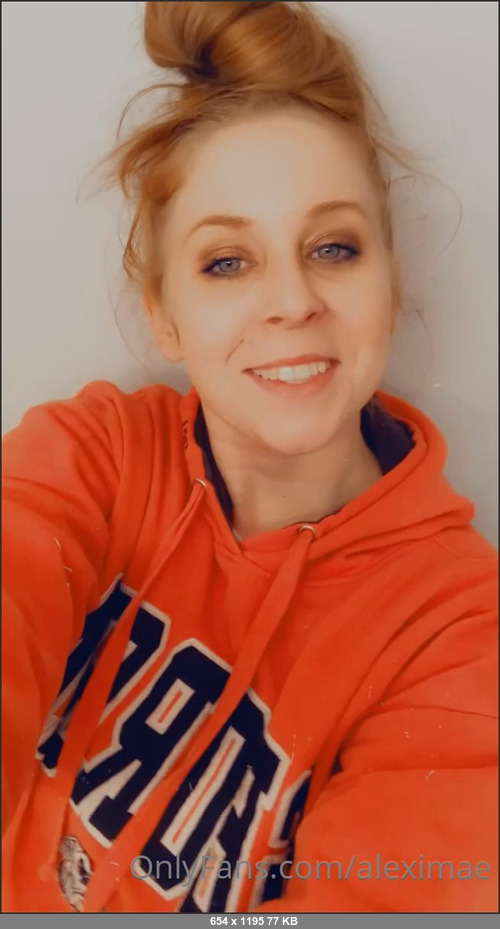 MEGA-FANS – aleximae-28-01-2022-Felt a little silly last night anyways who hears the Georgia bulldog fan  Go dawgs  Lolol