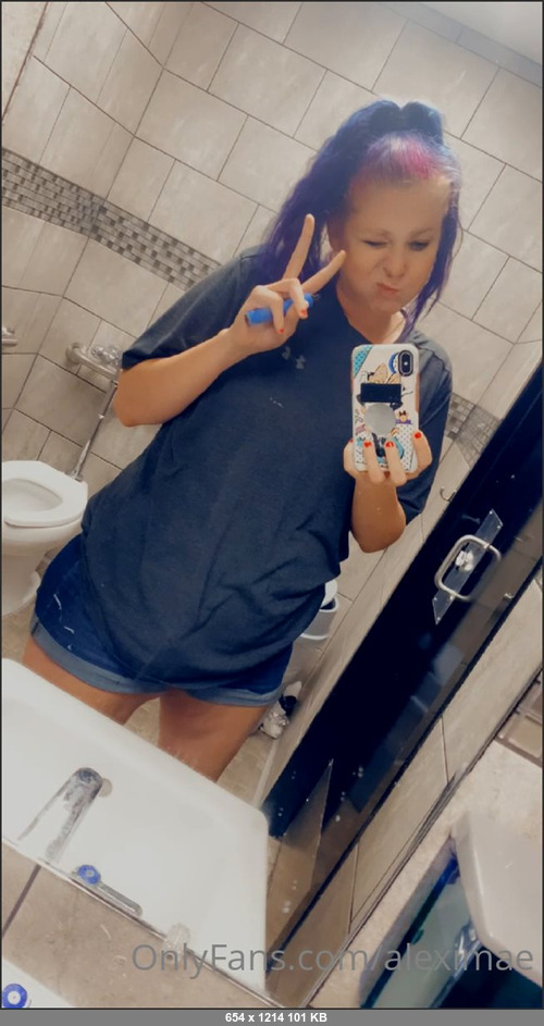 MEGA-FANS – aleximae-30-07-2021-Also HOLY SHIT DADDY WE MADE IT  4K. Like. Wow. Life is well, exactly the same. Lets reach 5k before next month  Im going on 60 days sober too and might be looking at