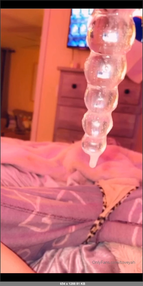 MEGA-FANS – toveyah 25-12-2019 10668377 I knew Id never make the nice list being this naughty. Turns out I made the nasty little slut list because I love getting this wet p