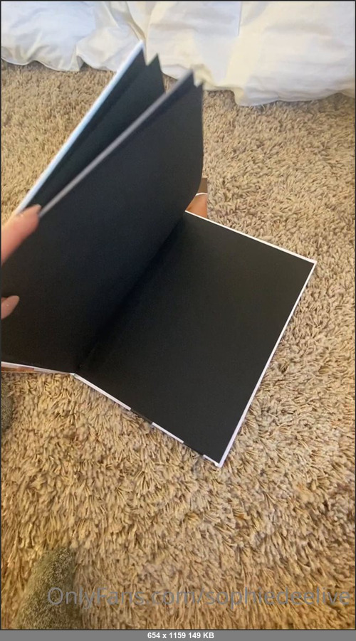 MEGA-FANS – sophiedeelive 21-12-2020 85036057 Dont miss out. Limited supply. So hurry and order sophiedee2021