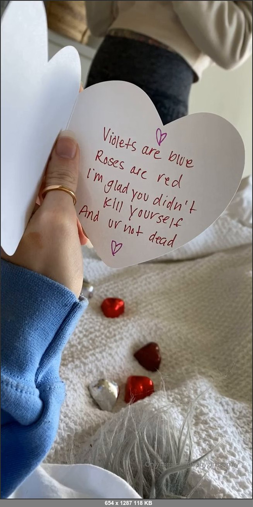 MEGA-FANS – babygirlstormy-14-02-2020-Happy valentines to meeeee