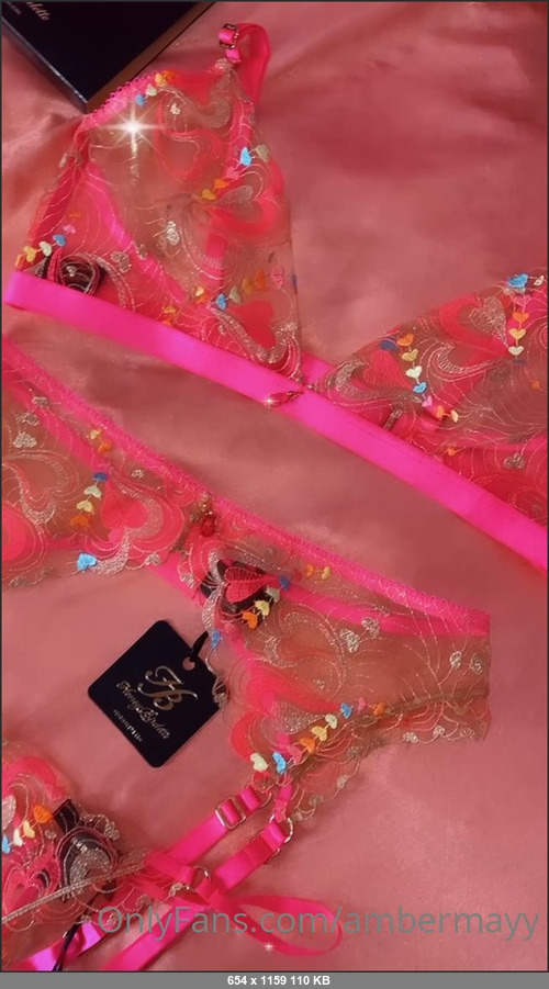 MEGA-FANS – ambermayy-23-02-2021-New set