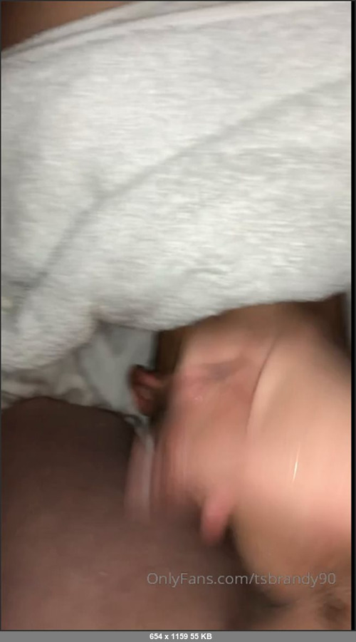 MEGA-FANS – tsbrandy90 29-08-2019 6536407 Second nut on his face