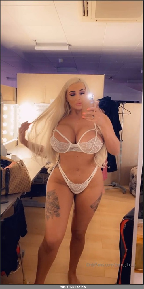 MEGA-FANS – ambermayy-26-01-2020-