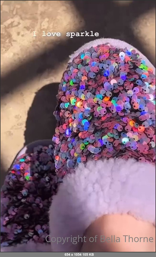 MEGA-FANS – bellathorne-06-06-2022-