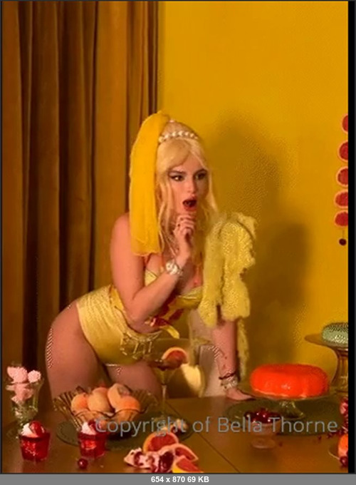 MEGA-FANS – bellathorne-08-05-2022-Hello daddy, hello mom, Im your ch ch ch ch ch ch ch Cherry Bomb